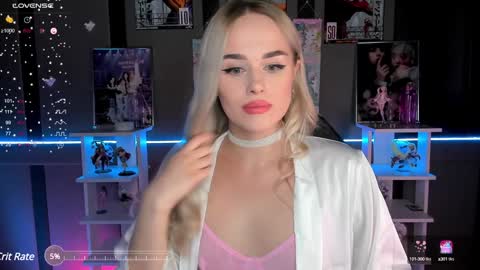 Snapshot of ellensoftt chatting on December 4, 2024, 9:13 pm Maria online show from December 4, 2024, 9:13 pm