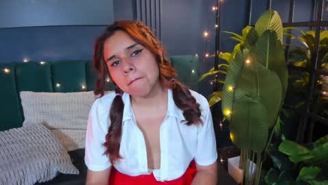 Snapshot of elli_taylor chatting on December 28, 2024, 4:08 am Ellie Taylor online show from December 28, 2024, 4:08 am