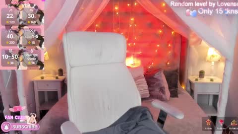  Ellie Jhonson  online show from January 11, 2025, 2:47 pm