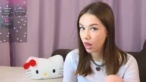 Snapshot of ellie_miller_ chatting on September 12, 2025, 7:47 pm ellie online show from September 12, 2025, 7:47 pm