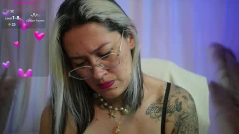 Ellie Ramos online show from March 27, 2026, 1:22 pm