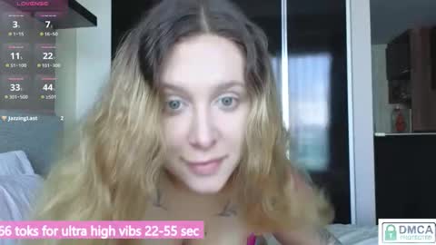 Ellie Lawson online show from March 26, 2026, 8:42 am