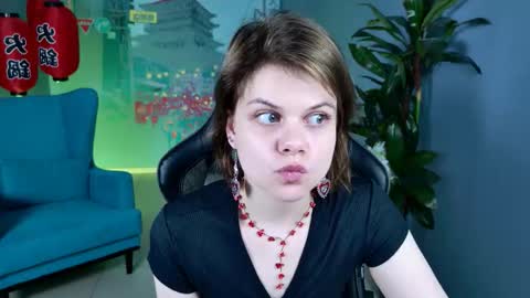 elliemurler online show from November 27, 2025, 9:11 am