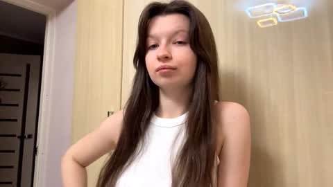 Snapshot of ellieschuffert chatting on December 23, 2025, 3:48 am Ellie online show from December 23, 2025, 3:48 am