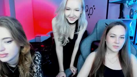 Elin online show from May 22, 2026, 12:55 pm
