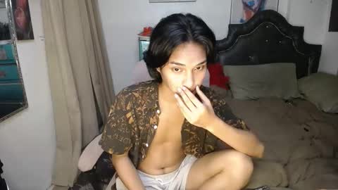 Snapshot of ellorrey chatting on October 18, 2025, 1:19 am ELLORREY online show from October 18, 2025, 1:19 am