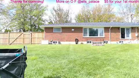 Ella Bella Bo Bella online show from May 12, 2026, 1:52 pm