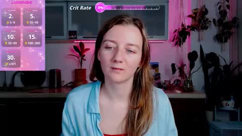 elly_helly online show from November 18, 2025, 8:24 pm