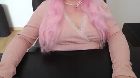 Elly online show from April 1, 2026, 1:41 pm