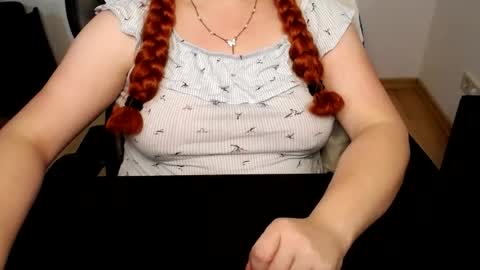 Elly online show from July 14, 2026, 6:29 am