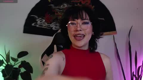 Emy Castro online show from January 7, 2026, 11:29 pm