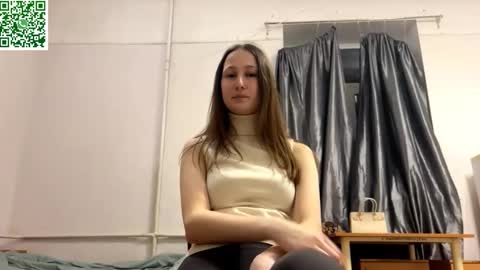 Snapshot of ellyspoerer chatting on March 17, 2026, 4:21 pm Sonya online show from March 17, 2026, 4:21 pm