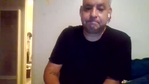 elmario24 online show from September 11, 2025, 6:13 am