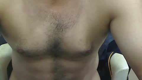 elmejor2026 online show from November 4, 2025, 3:38 am