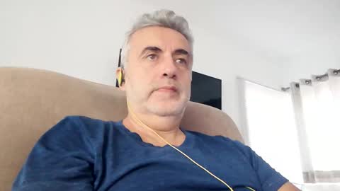 fer online show from February 22, 2025, 1:46 pm