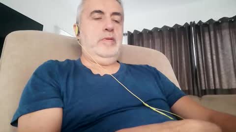 Snapshot of elmejorfvb2 chatting on February 22, 2026, 1:42 pm fer online show from February 22, 2026, 1:42 pm