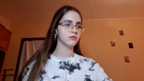 Kate online show from March 7, 2026, 12:24 pm