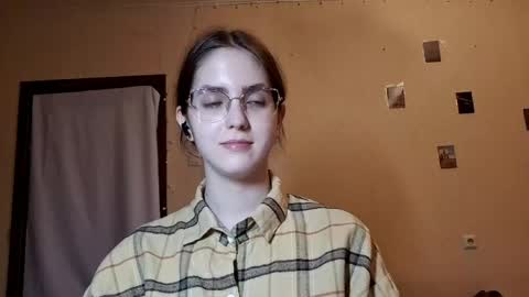 Kate online show from May 11, 2026, 4:04 pm