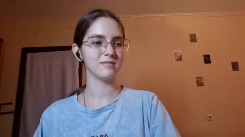 Kate online show from June 14, 2026, 2:08 pm