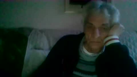 elmo191271 online show from February 15, 2026, 7:51 am