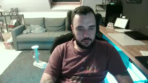 Snapshot of elmo__91 chatting on November 3, 2025, 8:43 pm Elmo online show from November 3, 2025, 8:43 pm