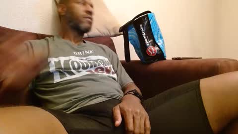 Snapshot of elmorenazogt chatting on February 4, 2025, 3:33 am My name is Elmore. Please say hello I like to chat with you. If you have requests or dirty talk please use tip online show from February 4, 2025, 3:33 am