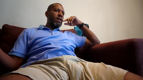 Snapshot of elmorenazogt chatting on February 5, 2025, 11:39 pm My name is Elmore. Please say hello I like to chat with you. If you have requests or dirty talk please use tip online show from February 5, 2025, 11:39 pm