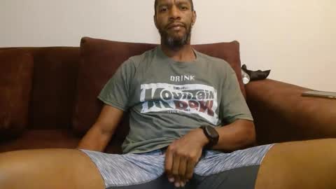 Snapshot of elmorenazogt chatting on February 19, 2025, 2:55 am My name is Elmore. Please say hello I like to chat with you. If you have requests or dirty talk please use tip online show from February 19, 2025, 2:55 am