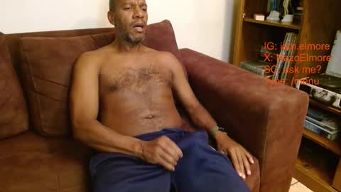 Snapshot of elmorenazogt chatting on October 19, 2025, 4:35 am My name is Elmore. Please say hello I like to chat with you. If you have requests or dirty talk please use tip online show from October 19, 2025, 4:35 am