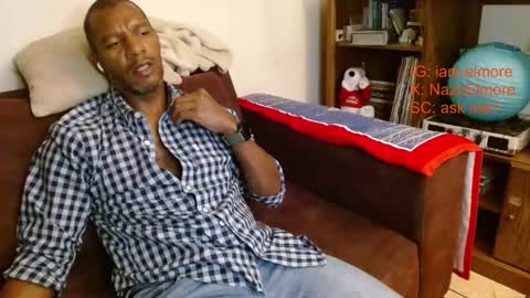 Snapshot of elmorenazogt chatting on November 22, 2025, 5:06 am My name is Elmore. Please say hello I like to chat with you. If you have requests or dirty talk please use tip online show from November 22, 2025, 5:06 am