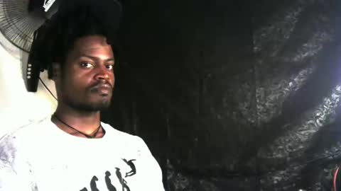 Snapshot of elniga21 chatting on December 8, 2024, 3:00 am EL NIIGGGAA  21                                                                  EL NIGGA  21 online show from December 8, 2024, 3:00 am