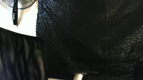 Snapshot of elniga21 chatting on December 25, 2024, 3:17 pm EL NIIGGGAA  21                                                                  EL NIGGA  21 online show from December 25, 2024, 3:17 pm