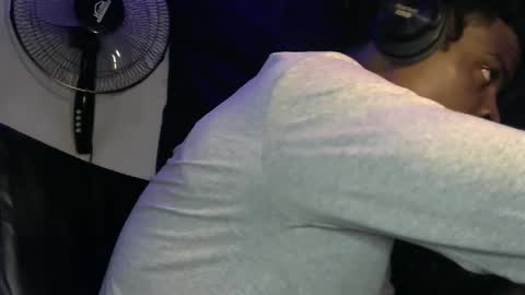 Snapshot of elniga21 chatting on December 30, 2024, 6:09 am EL NIIGGGAA  21                                                                  EL NIGGA  21 online show from December 30, 2024, 6:09 am