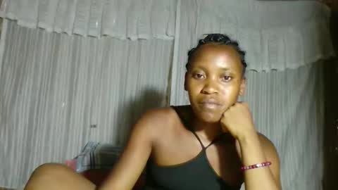 elodie012 online show from January 11, 2026, 11:48 am