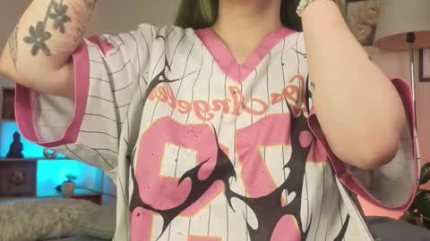 Snapshot of eloisee_ chatting on November 23, 2025, 4:45 am Eloise . online show from November 23, 2025, 4:45 am