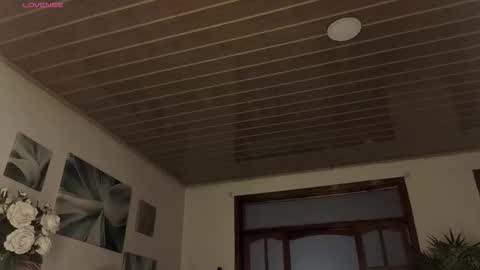 Snapshot of eloisee_ chatting on February 25, 2026, 8:51 pm Eloise . online show from February 25, 2026, 8:51 pm