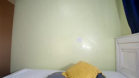 Snapshot of elowen655796 chatting on July 6, 2026, 8:55 am ELOWENA online show from July 6, 2026, 8:55 am
