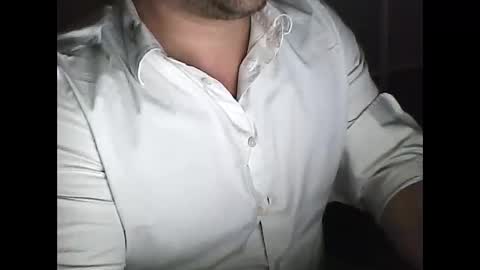 Snapshot of elpeladilla chatting on November 8, 2025, 3:50 am elpeladilla online show from November 8, 2025, 3:50 am