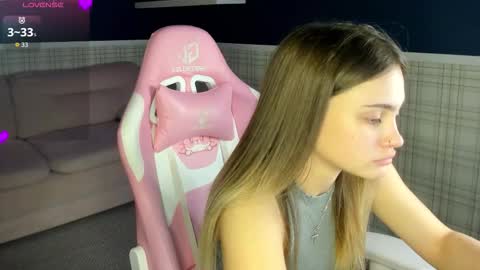 Snapshot of elsa_carterr chatting on October 17, 2025, 8:39 am elsa_carterr online show from October 17, 2025, 8:39 am