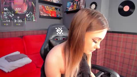 Snapshot of elsa_carterr chatting on October 23, 2025, 2:22 am elsa_carterr online show from October 23, 2025, 2:22 am