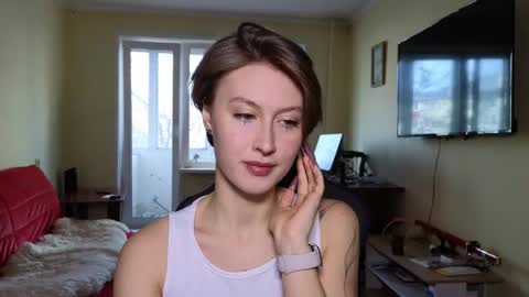 elsaangel online show from November 3, 2025, 4:25 am