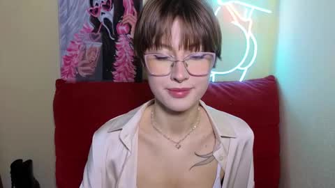 elsaangel online show from January 19, 2026, 8:18 am