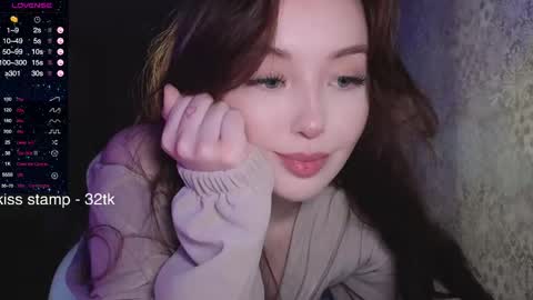 Snapshot of elusive_mia chatting on June 4, 2026, 4:07 am Mia 3 online show from June 4, 2026, 4:07 am