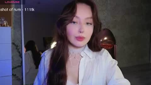 Snapshot of elusive_mia chatting on August 1, 2026, 5:34 pm Mia 3 online show from August 1, 2026, 5:34 pm