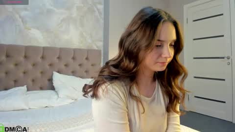 Snapshot of elvienne chatting on May 14, 2026, 11:50 am Elvienne online show from May 14, 2026, 11:50 am