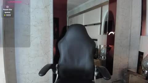 Snapshot of ely09_ chatting on February 28, 2026, 2:40 pm --- Ely--- online show from February 28, 2026, 2:40 pm