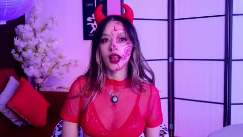 Elysia online show from October 19, 2025, 5:08 am