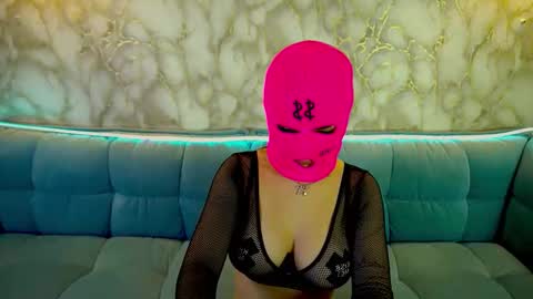 Snapshot of elyslunar_ chatting on November 28, 2025, 1:58 pm Call me Elis online show from November 28, 2025, 1:58 pm