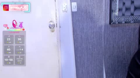 Snapshot of ema_grey1 chatting on September 27, 2025, 5:51 pm ema_grey1 online show from September 27, 2025, 5:51 pm