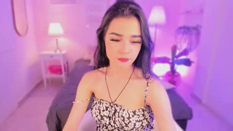 Snapshot of ema_soul chatting on October 24, 2025, 7:43 pm emma soul online show from October 24, 2025, 7:43 pm